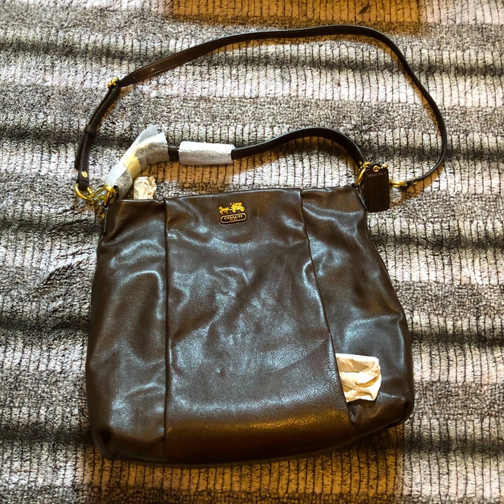 Coach leather purse cross body or shoulder bag